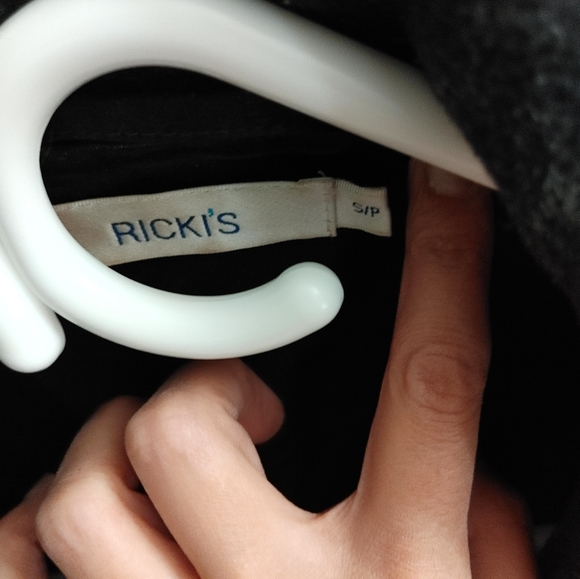 Grey winter coat - Picture 4 of 4